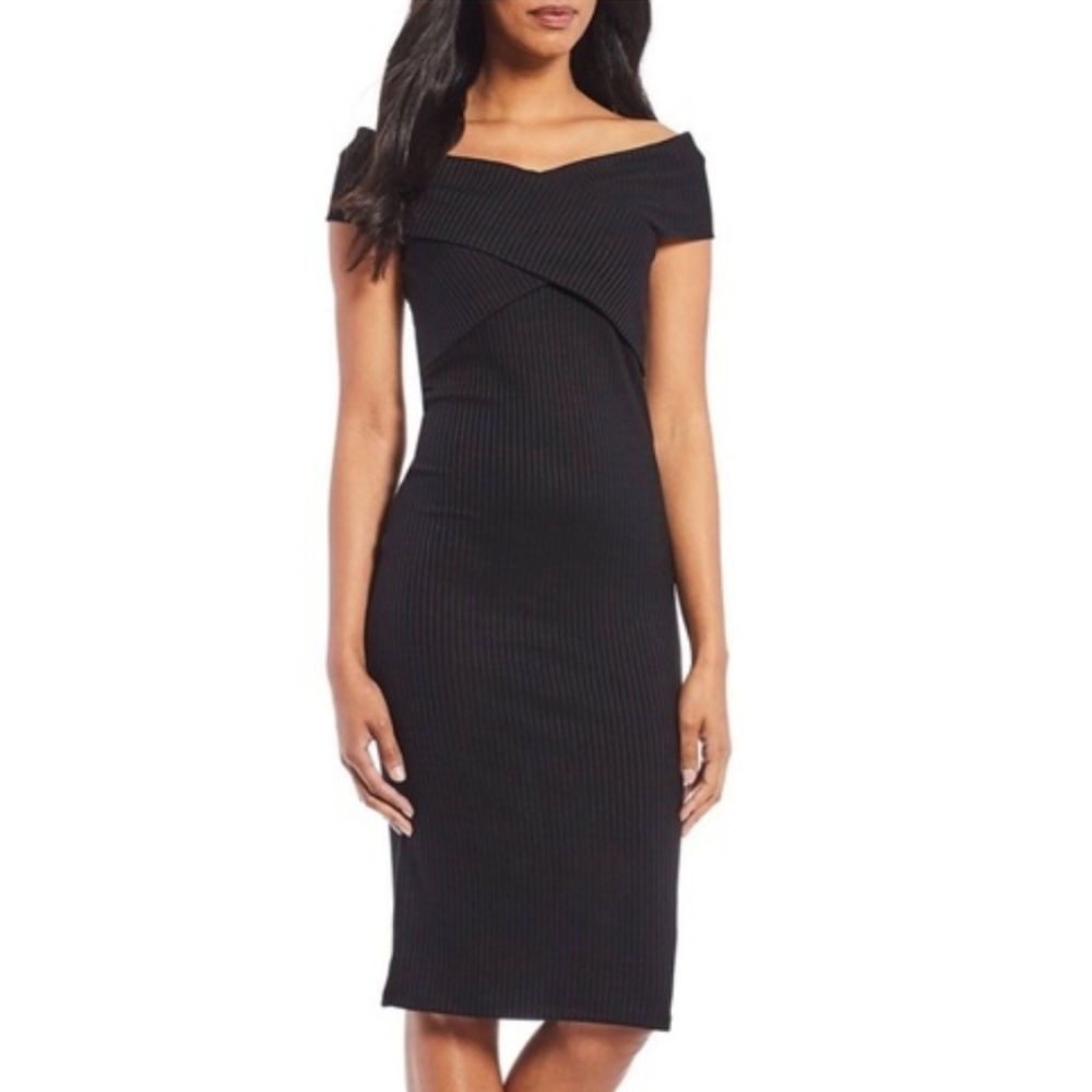 Michael Kors Ribbed Viscose Off-The-Shoulder Dress Size 1X